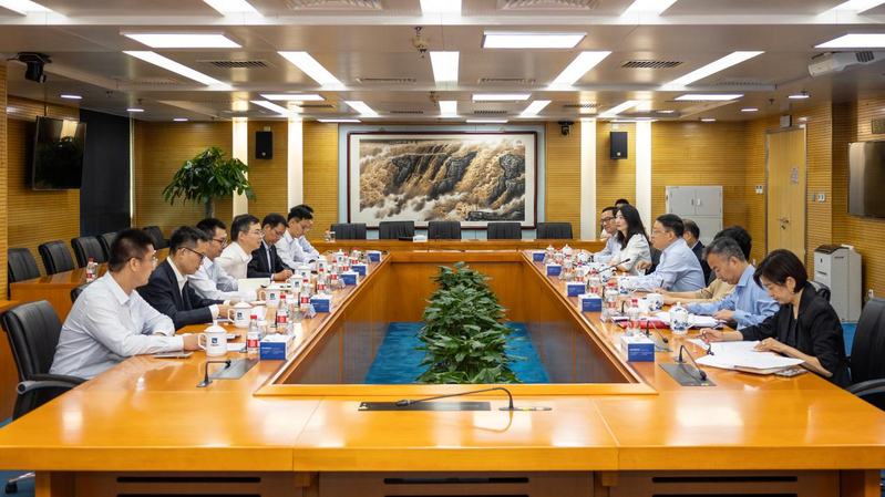 陈总拜会.jpg